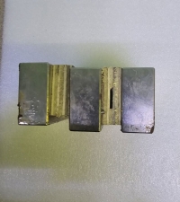 Магниты - прямоугольники 100x40x20 мм. с дефектом