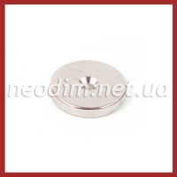 Магнит Ø D30 - 7,5/4,5 х H5 потай
