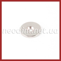 Магнит с зенковкой Ø D25 - 7,5/4,5 х H3